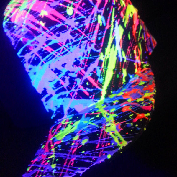 COUCHUK - UV REACTIVE - HALF SPLAT FLATPEAK CAP BLACK - Clubwear - PLUR - Rave clothing