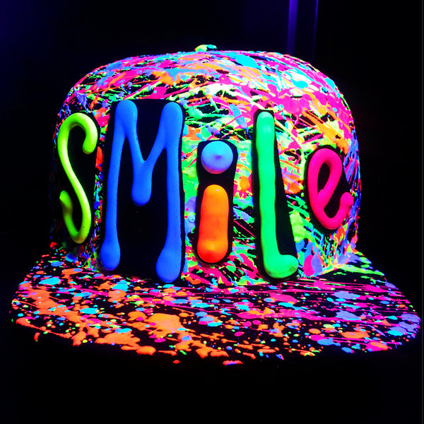 COUCHUK - UV REACTIVE - SMILE  FLATPEAK CAP BLACK - Clubwear - PLUR - Rave clothing