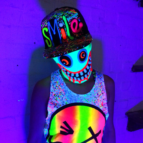 COUCHUK - UV REACTIVE - SMILE  FLATPEAK CAP BLACK - Clubwear - PLUR - Rave clothing