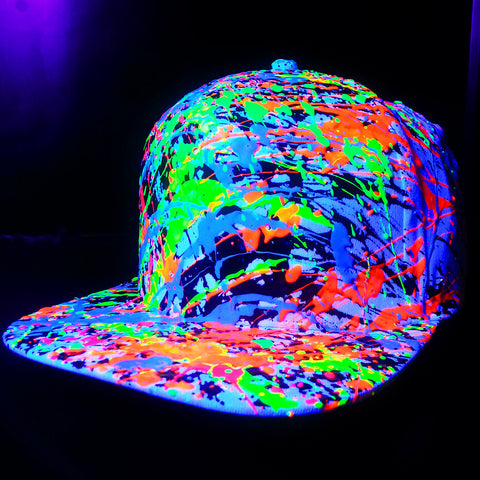 COUCHUK - UV REACTIVE - SPLAT FLATPEAK CAP WHITE - Clubwear - PLUR - Rave clothing