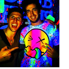 COUCHUK - UV REACTIVE - RAINBOW TONGUE UNISEX T-SHIRT WHITE - Clubwear - PLUR - Rave clothing